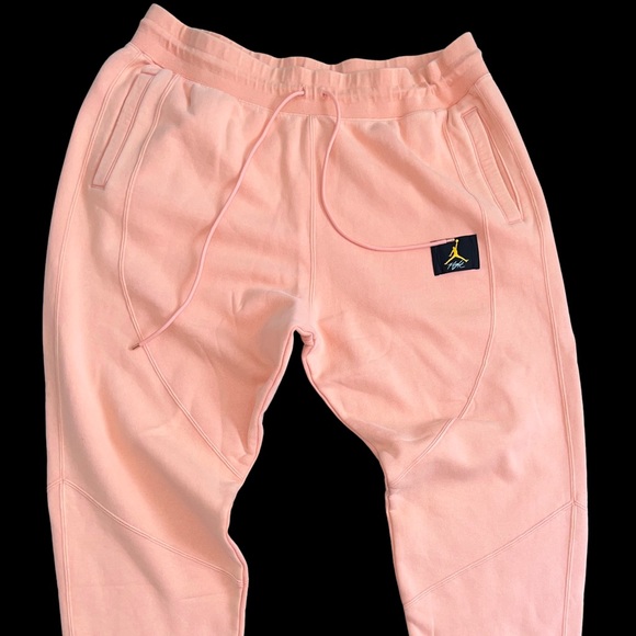 Jordan Flight Women’s Fleece Pullover Hoodie Set - Picture 2 of 4